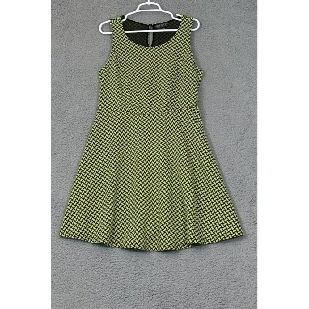 Forever 21+ Plus 1X Green Skater Dress Keyhole Sleeveless Fit & Flare Casual